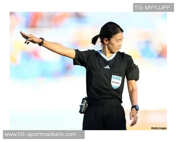 韩国裁判金希坤执法英博对海港日本裁判高崎航地主哨申花比赛 韩国裁判金希坤执法英博对海港日本裁判高崎航地主哨申花比赛